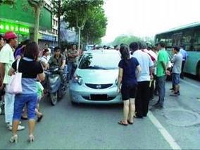 新澳门今晚开奖结果开奖记录和黑车3公里收1800元与跑黑车3元一公里可以吗